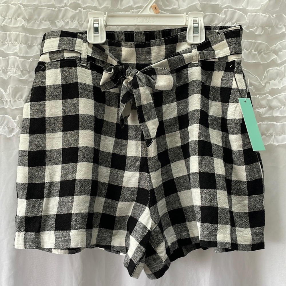 Abound gingham shorts NWT tie front medium